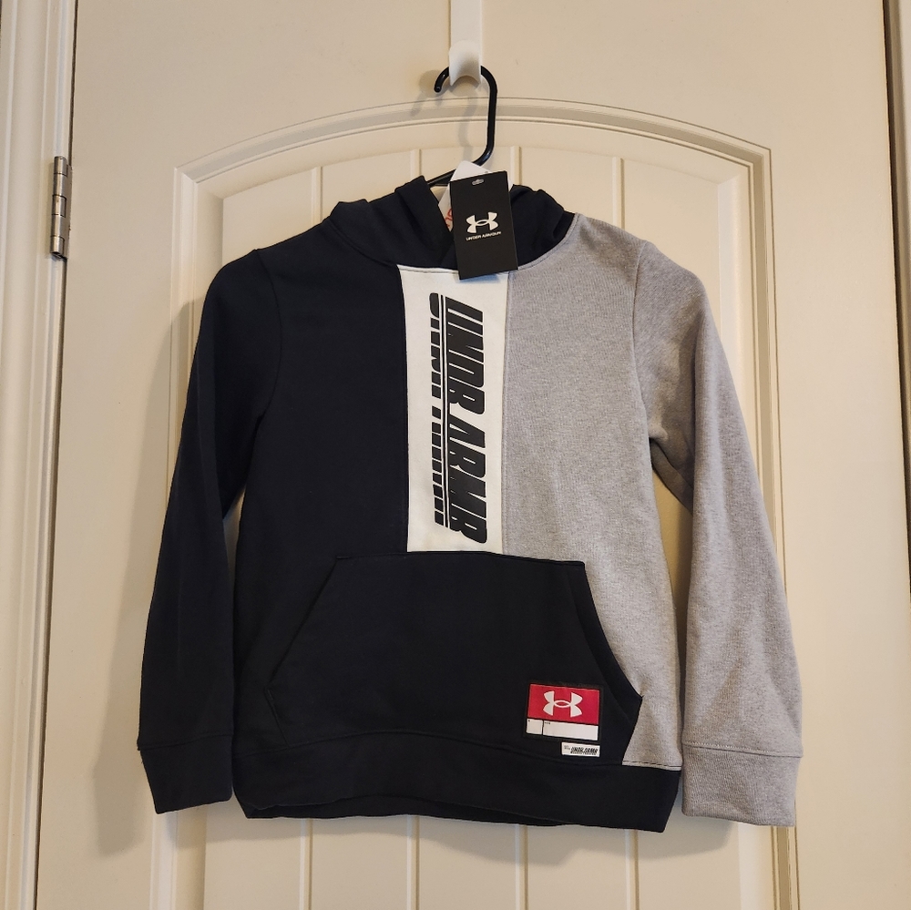 NWT Boys Under Armour Hoodie Size Small
